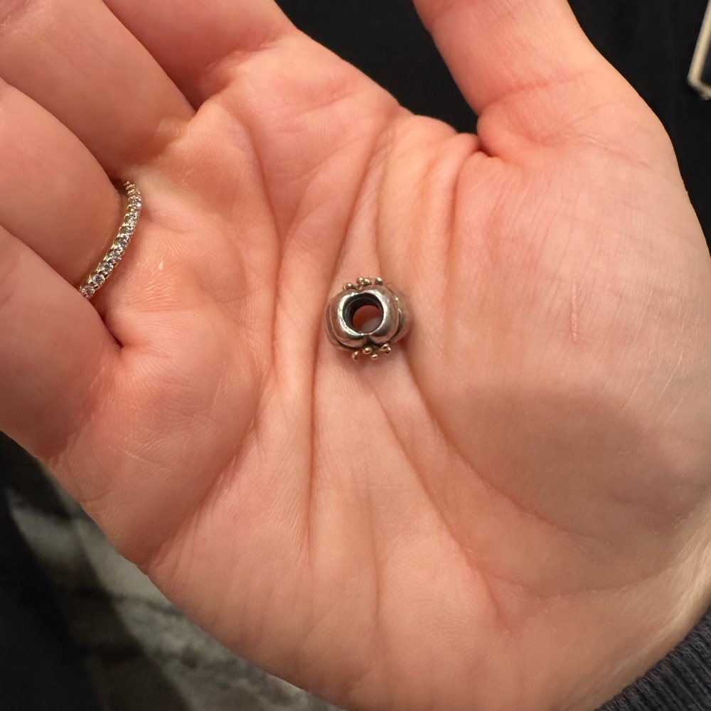 Pandora gold and silver retired flower charm. - Picture 3 of 5